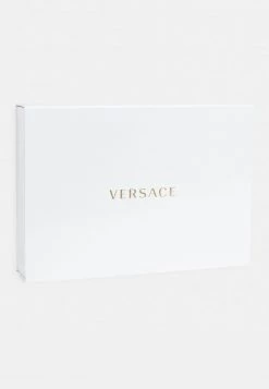 Versace PRINT SIGNATURE LOGO 3 PACK UNISEX Cadeau De Naissance Baby Rose/fuxia -Versace Soldes 2022 065ea7ad4abc40cc88721dc8cf8df9e7