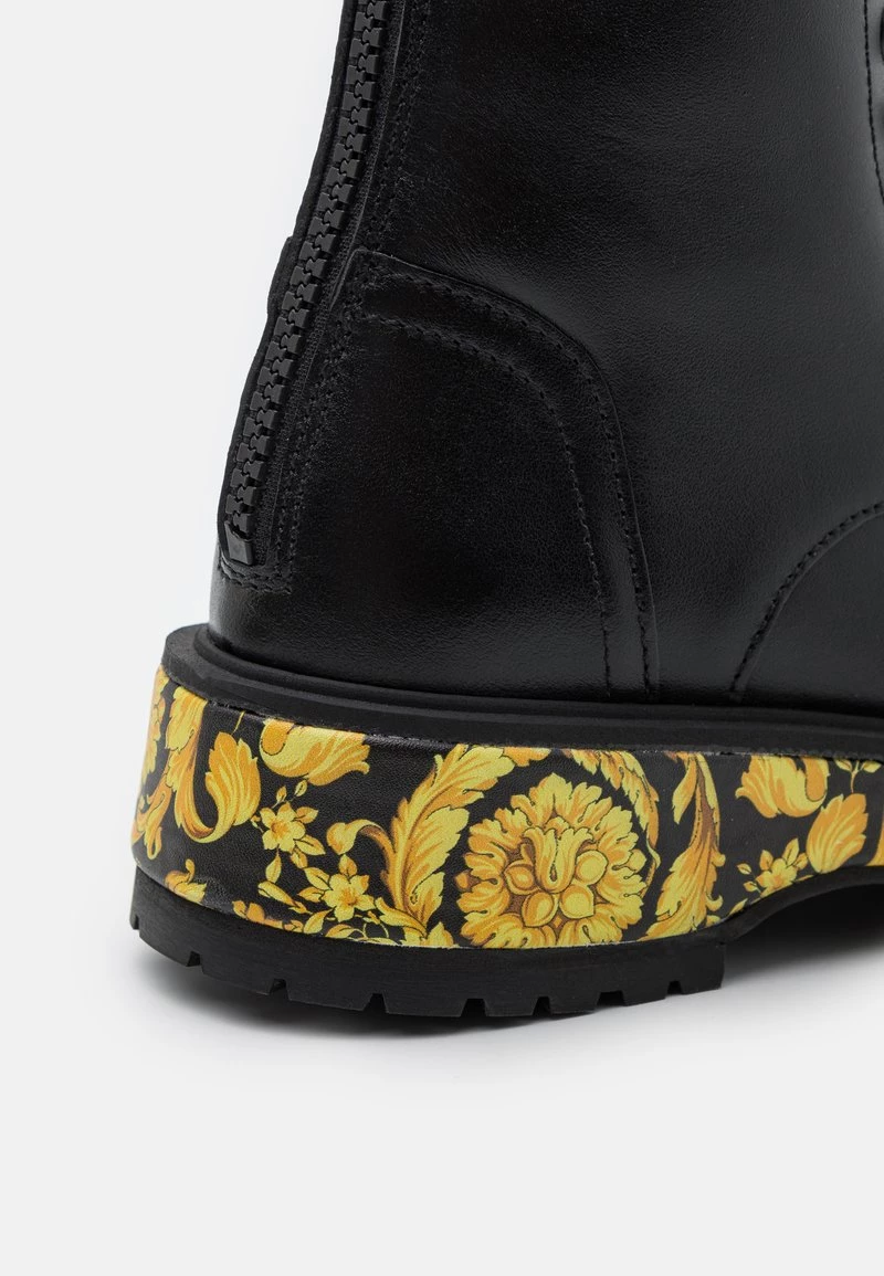 Versace Bottines à Lacets Nero/oro Enfant 6 Versace Bottines à Lacets Nero/oro Enfant – Image 6
