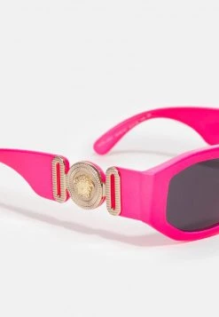VERSACE BIGGIE UNISEX Lunettes De Soleil Fuxia Fluo 9 VERSACE BIGGIE UNISEX Lunettes De Soleil Fuxia Fluo -Versace Soldes 2022 2a8a81fc0949441fa5ef3c9597a66df5