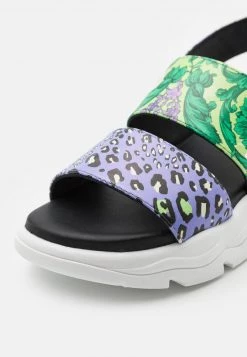 Versace Enfant Sandales Jacaranda/mint/gold -Versace Soldes 2022 63e4f16c232f4192bb3c71b7d0d1a38e