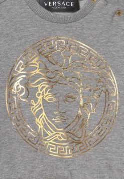 Versace UNISEX Sweatshirt Grigio Melange/oro 5 Versace UNISEX Sweatshirt Grigio Melange/oro -Versace Soldes 2022 6418cbefb8f04fd88a64b7e5d05387ed