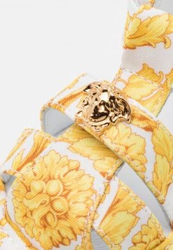 Versace BAROCCO TRIBUTE UNISEX Sandales White/gold -Versace Soldes 2022 6f643d27cb39428bbeb39b79f07d0195