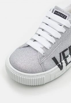 Versace UNISEX Baskets Basses Silver/black -Versace Soldes 2022 736068a4d62347e9a179c014da142846