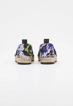 Versace Enfant Espadrilles Nero/oro -Versace Soldes 2022 797d219bd119412aae273cdbc73eddd6