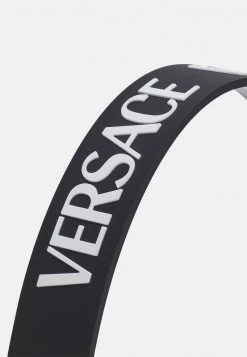 Versace BRACCIALE LOGO SPESSORATO UNISEX Bracelet Nero/bianco -Versace Soldes 2022 7f61fed79fa94bbfbc19eb9262d1d365