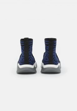 Versace Enfant Baskets Montantes Navy/black -Versace Soldes 2022 8998ae19aa12402ebdc5c7c5270d1b8c