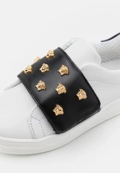 Versace Baskets Basses Nero/bianco/oro Enfant -Versace Soldes 2022 8af3bb9552a34e2799628aa74e695e3e