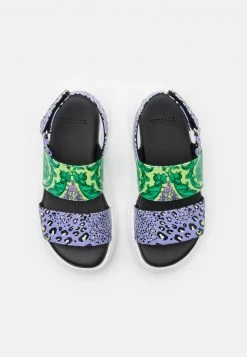 Versace Enfant Sandales Jacaranda/mint/gold -Versace Soldes 2022 8cf8c01128074b68b13d378597e96bbb