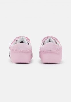 Versace Enfant Chaussons Pour Bébé Rosa -Versace Soldes 2022 900f7526d09b4cefb83bafb30ae17d38