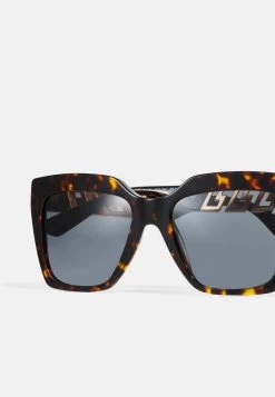 Versace Lunettes De Soleil Havana Femme 9 Versace Lunettes De Soleil Havana Femme -Versace Soldes 2022 a1f4a5b7ada740a2a395b55a5c01d91c