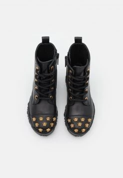 Versace Bottines à Lacets Nero/oro Enfant -Versace Soldes 2022 a2c872370bed46b2b3652a33a1fe0f9e