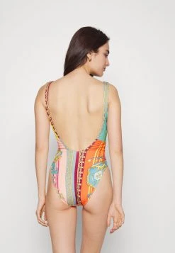 Versace Femme SWIMSUIT Maillot De Bain Multi Coloured 8 Versace Femme SWIMSUIT Maillot De Bain Multi Coloured -Versace Soldes 2022 ab0ef60aa3cd497580ab9df5dd0be3aa