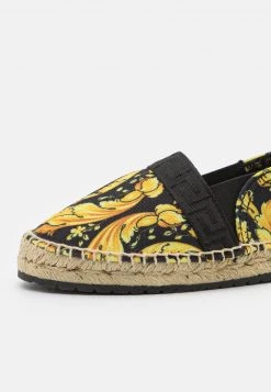 Versace UNISEX Espadrilles Black/gold 11 Versace UNISEX Espadrilles Black/gold -Versace Soldes 2022 abb80111e47f45e3a32bee53d39e06e9
