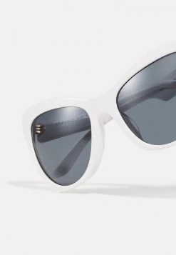 Versace Femme Lunettes De Soleil White -Versace Soldes 2022 b8a6a8f6503f4feea164661f6623a6b8