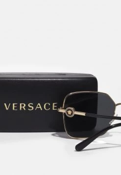 Versace Lunettes De Soleil Matte Gold Coloured Femme -Versace Soldes 2022 c5d399769b2d444680b29afb86ea91ab