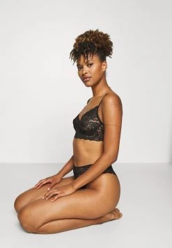 Versace UNDERWIRE BRA Soutien Gorge à Armatures Nero Femme -Versace Soldes 2022 fd2f53c8540644659bc44188c5742b5b