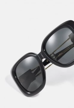 Versace Lunettes De Soleil Black Femme -Versace Soldes 2022 fe15b58a36bb48a69ac9172b6f30175f